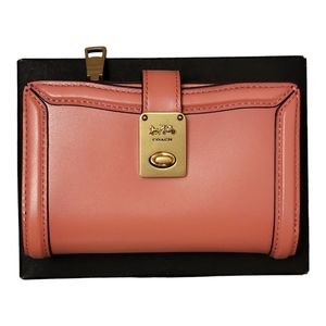 NWT Coach | Hutton Wallet | Pink Color | Gift Box included